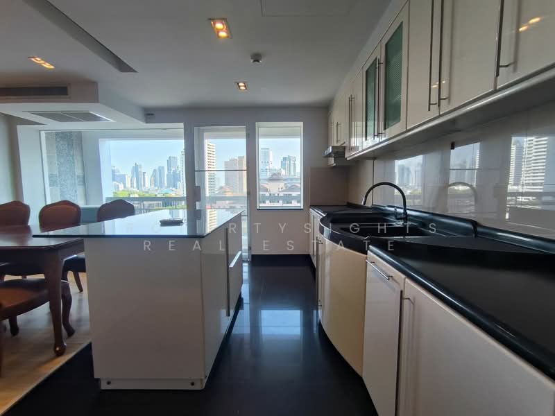 Royal Castle Sukhumvit, Bangkok, 30 Soi Sukhumvit 39, Khlongtoei Nua, Watthana, Bangkok, 3 Bedrooms, 161 sqm, Condo For Rent, by PROPERTYSIGHTS REAL ESTATE, 500255488 - DDproperty.com