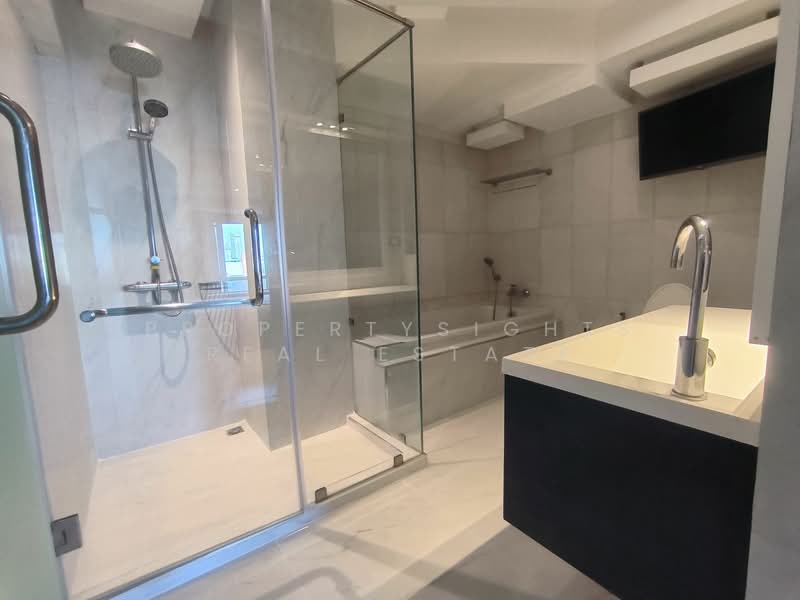 Royal Castle Sukhumvit, Bangkok, 30 Soi Sukhumvit 39, Khlongtoei Nua, Watthana, Bangkok, 3 Bedrooms, 161 sqm, Condo For Rent, by PROPERTYSIGHTS REAL ESTATE, 500255488 - DDproperty.com