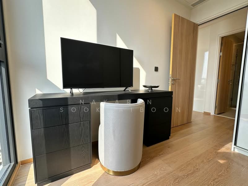 Anil Sathorn 12, Bangkok, 122 N Sathon Rd, Thung Maha Mek, Sathon, Bangkok, 2 Bedrooms, 64 sqm, Condo For Rent, by Nakarin  Sookpaiboon, 500255522 - DDproperty.com