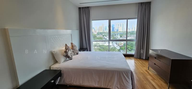 Royal Residence Park, Bangkok, 99 Royal Resident Park Lumphini, Lumphini, Pathum Wan, Bangkok, 4 Bedrooms, 275 sqm, Condo For Rent, by BANGKOK PROPERTY AGENTS, 500255535 - DDproperty.com