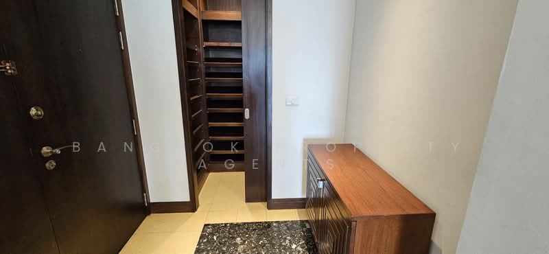 Royal Residence Park, Bangkok, 99 Royal Resident Park Lumphini, Lumphini, Pathum Wan, Bangkok, 4 Bedrooms, 275 sqm, Condo For Rent, by BANGKOK PROPERTY AGENTS, 500255535 - DDproperty.com