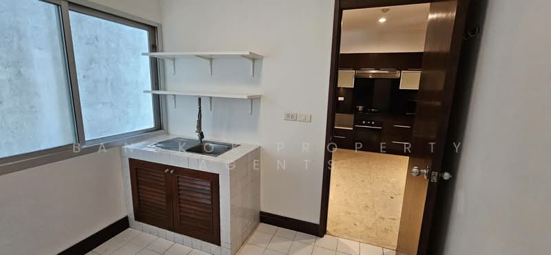 Royal Residence Park, Bangkok, 99 Royal Resident Park Lumphini, Lumphini, Pathum Wan, Bangkok, 4 Bedrooms, 275 sqm, Condo For Rent, by BANGKOK PROPERTY AGENTS, 500255535 - DDproperty.com