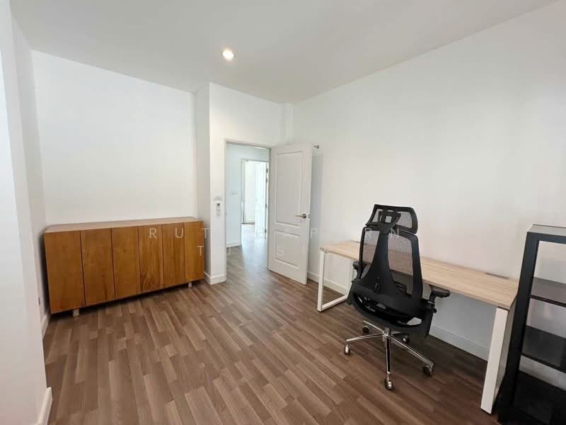 บ้านให้เช่า – ใกล้ตลาดท่ารั้ว เพียง 5 นาที ค่าเช่า 25,000 บาท / เดือน รหัสทรัพย์ : No.12H416, Chiang Mai, San Pu Loei, Doi Saket, Chiang Mai, 3 Bedrooms, 150 sqm, Single Detached House For Rent, by Rutchaporn Tunsiri, 500255551 - DDproperty.com