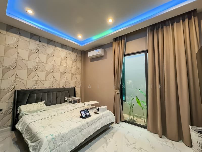 Mabprachan Luxury Villa for Sale 4 Bedroom Lake View, Chon Buri (Pattaya), Bang Lamung, Bang Lamung (Pattaya), Chon Buri (Pattaya), 4 Bedrooms, 630 sqm, Villa For Sale, by PLC real estate, 500255553 - DDproperty.com