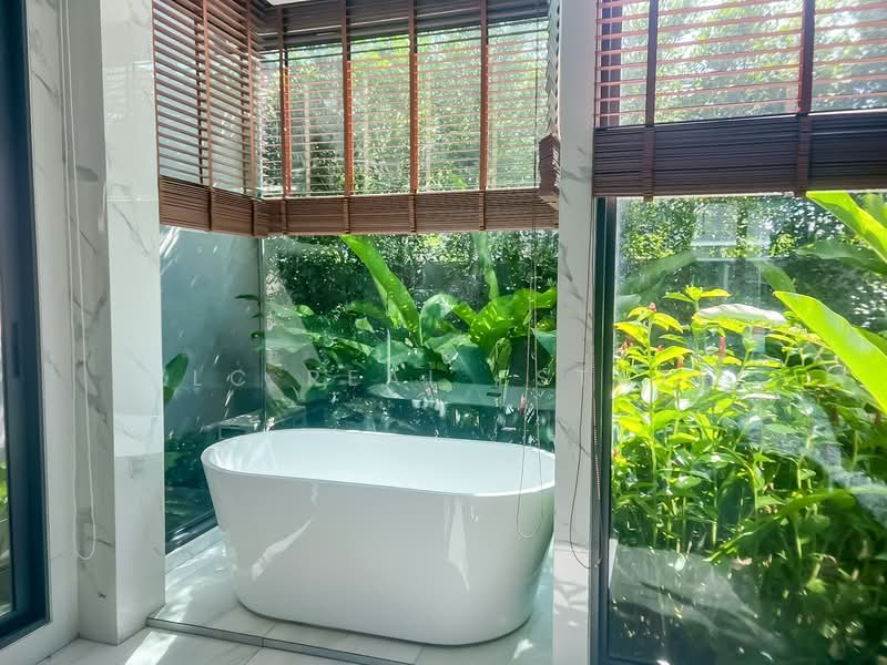 Mabprachan Luxury Villa for Sale 4 Bedroom Lake View, Chon Buri (Pattaya), Bang Lamung, Bang Lamung (Pattaya), Chon Buri (Pattaya), 4 Bedrooms, 630 sqm, Villa For Sale, by PLC real estate, 500255553 - DDproperty.com