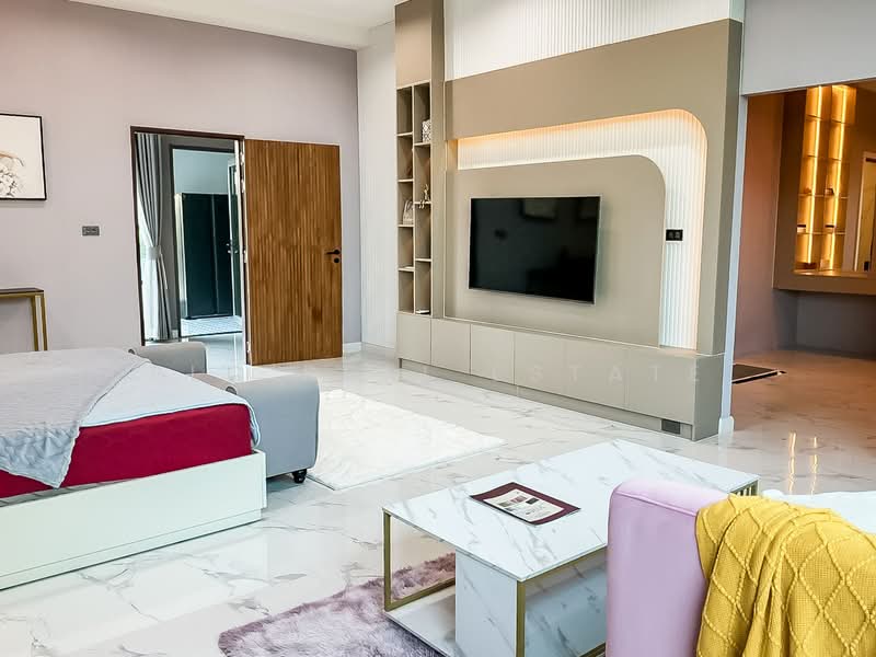 Mabprachan Luxury Villa for Sale 4 Bedroom Lake View, Chon Buri (Pattaya), Bang Lamung, Bang Lamung (Pattaya), Chon Buri (Pattaya), 4 Bedrooms, 630 sqm, Villa For Sale, by PLC real estate, 500255553 - DDproperty.com