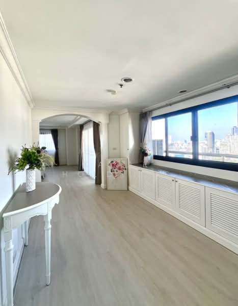 G.P. Grande Tower, Bangkok, 55 Sukhumvit 23, Khlongtoei Nua, Watthana, Bangkok, 4 Bedrooms, 400 sqm, Condo For Rent, by Kakar Holdings, 500255599 - DDproperty.com