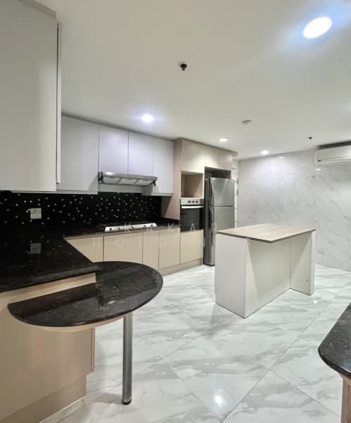 G.P. Grande Tower, Bangkok, 55 Sukhumvit 23, Khlongtoei Nua, Watthana, Bangkok, 4 Bedrooms, 400 sqm, Condo For Rent, by Kakar Holdings, 500255599 - DDproperty.com