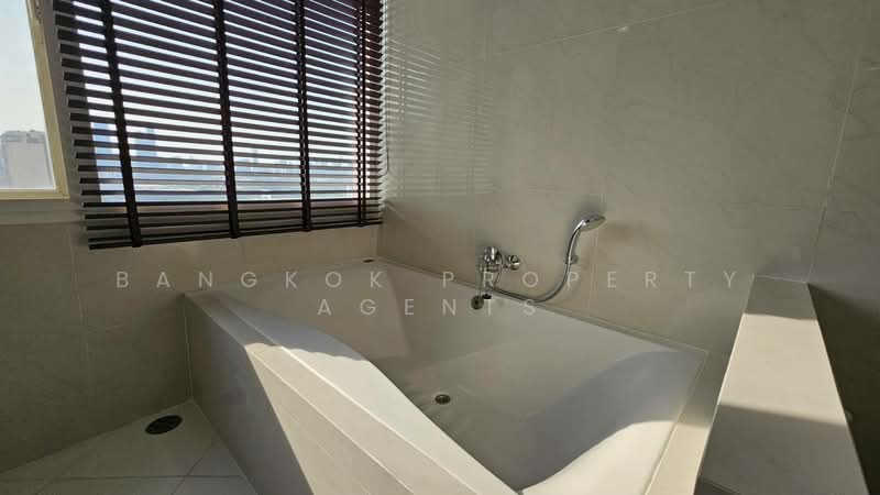 The Residence Sukhumvit 24 : เดอะ เรสซิเดนซ์ สุขุมวิท 24, กรุงเทพ, ซอยสุขุมวิท 24, คลองตัน, คลองเตย, กรุงเทพ, 160 ตร.ม., คอนโด ให้เช่า, โดย BANGKOK PROPERTY AGENTS, 500255661 - DDproperty.com