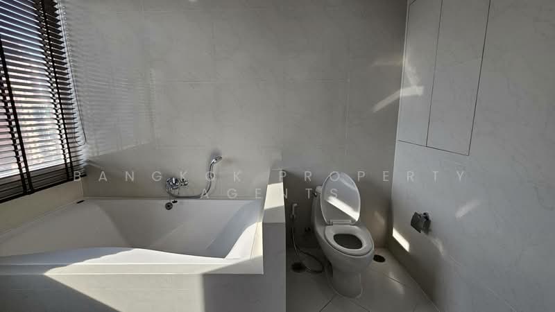 The Residence Sukhumvit 24, Bangkok, Soi Sukhumvit 24, Khong Tan, Khlong Toei, Bangkok, 2 Bedrooms, 160 sqm, Condo For Rent, by BANGKOK PROPERTY AGENTS, 500255661 - DDproperty.com