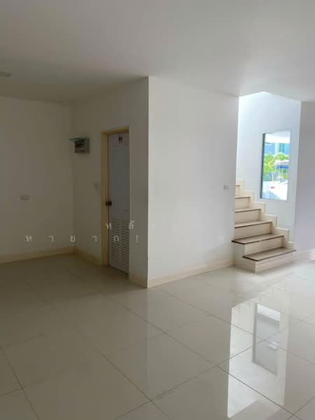 Nirun Ville 59, Samut Prakan, Bang Mueng, Muang Samut Prakarn, Samut Prakan, 3 Bedrooms, 48 sqm, Townhouse For Sale, by หลังมุม หายาก! จอดรถนอกรั้วบ้านได้เพิ่มสองคัน!! ทาวน์โฮม นิรันดร์ วิลล์ 59 (Nirun Ville 59) 24 ตร.ว., 500255675 - DDproperty.com