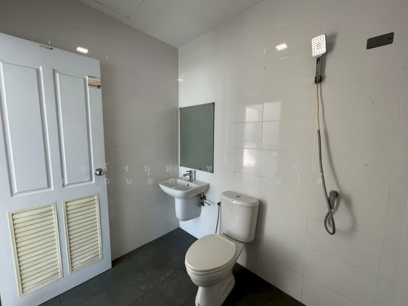 Nirun Ville 59, Samut Prakan, Bang Mueng, Muang Samut Prakarn, Samut Prakan, 3 Bedrooms, 48 sqm, Townhouse For Sale, by หลังมุม หายาก! จอดรถนอกรั้วบ้านได้เพิ่มสองคัน!! ทาวน์โฮม นิรันดร์ วิลล์ 59 (Nirun Ville 59) 24 ตร.ว., 500255675 - DDproperty.com