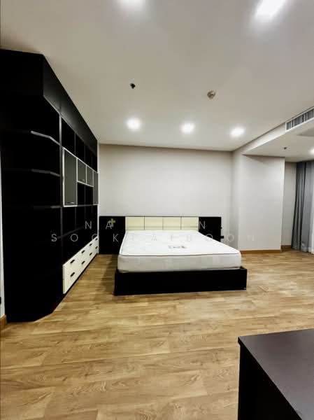 Nusasiri Grand, Bangkok, Soi Sukhumvit 42, Phra Kanong, Khlong Toei, Bangkok, 2 Bedrooms, 80 sqm, Condo For Rent, by Nakarin  Sookpaiboon, 500255679 - DDproperty.com