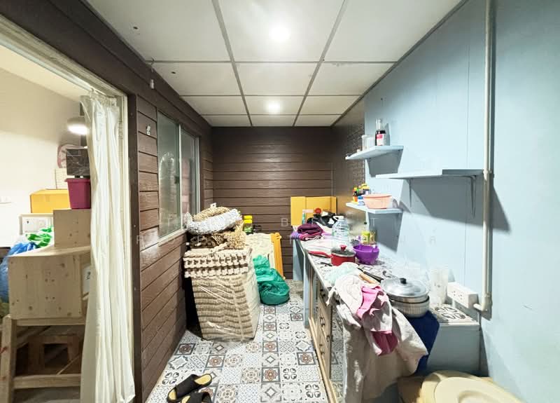 Baan Pruksa 70 Chalong Krung-Ladkrabang : บ้านพฤกษา 70 ฉลองกรุง-นิคมฯลาดกระบัง, กรุงเทพ, ถนน เลียบคลองลำกอไผ่, ลำปลาทิว, ลาดกระบัง, กรุงเทพ, 100 ตร.ม., ทาวน์เฮ้าส์ ขาย, โดย The Best Property ไมค์, 500255694 - DDproperty.com