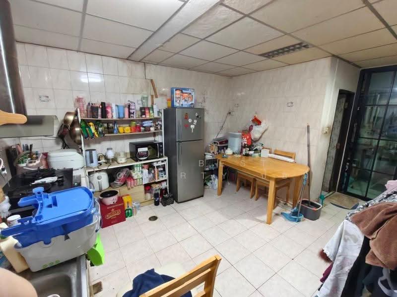 Phet Amporn Phetkasem 79, Bangkok, Nong Kham, Nong Khaem, Bangkok, 2 Bedrooms, 120 sqm, Townhouse For Sale, by The Best Property ป้อม, 500255700 - DDproperty.com