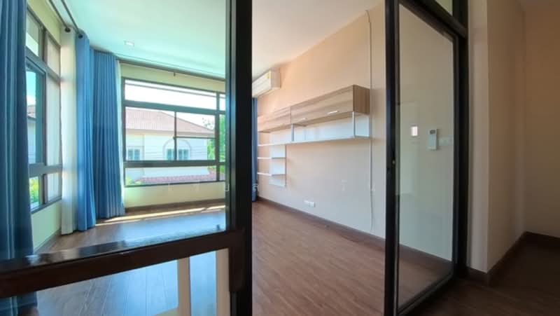 บ้านหรู 2 ชั้น ฟังก์ชันครบ! พร้อมอยู่ + EV Charger ครบ จบในหลังเดียว โอกาสดีสำหรับคนหาบ้านคุณภาพ ทำเ, เชียงใหม่, ไชยสถาน, สารภี, เชียงใหม่, 200 ตร.ม., บ้านเดี่ยว ขาย, โดย เรียลตี้ วัน, 500255702 - DDproperty.com