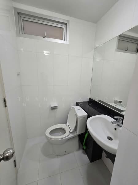 The Parkland Srinakarin Lakeside, Samut Prakan, 555 Lasalle Road, Bang Kaeo, Bang Plee, Samut Prakan, 1 Bedroom, 40 sqm, Condo For Rent, by Thannapatsorn Leelacherdchai, 500255735 - DDproperty.com