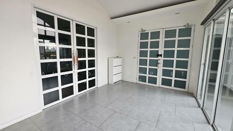 P.R. Home 1 & 2, Bangkok, Soi Thonglor 8, Khlong Tan Nua, Watthana, Bangkok, 3 Bedrooms, 320 sqm, Condo For Rent, by BANGKOK PROPERTY AGENTS, 500255736 - DDproperty.com