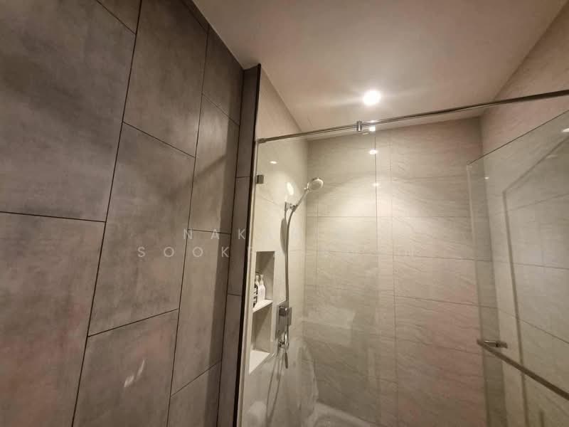 Maru Ekkamai 2, Bangkok, 70-5 Sukhumvit 63 Road, Phra Kanong Nua, Watthana, Bangkok, 2 Bedrooms, 61 sqm, Condo For Rent, by Nakarin  Sookpaiboon, 500255741 - DDproperty.com