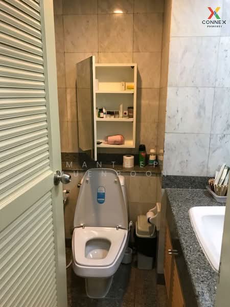 President Place, Bangkok, 975 Phloen Chit Rd, Lumphini, Pathum Wan, Bangkok, 1 Bedroom, 42 sqm, Condo For Sale, by Manthep Muenboon, 500255743 - DDproperty.com