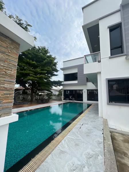 Baan Charansanitwong 35, Bangkok, Bang Khun Non, Bangkok Noi, Bangkok, 7 Bedrooms, 750 sqm, Single Detached House For Sale, by Smart Living Bangkok Co.,Ltd., 500255763 - DDproperty.com