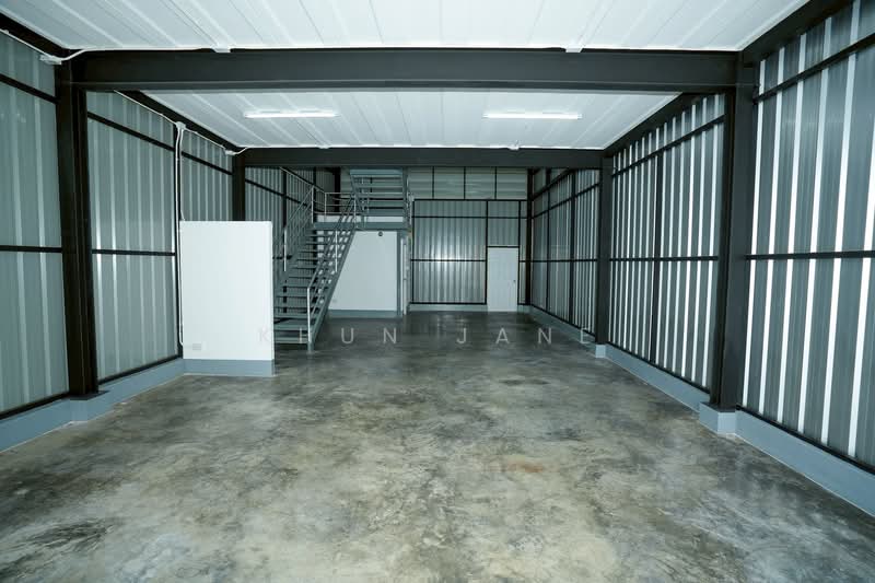For Rent - Warehouse with Office for Rent near Si Nut BTS Station, Sukhumvit 77, On Nut 51 (SPSJP279), Bangkok