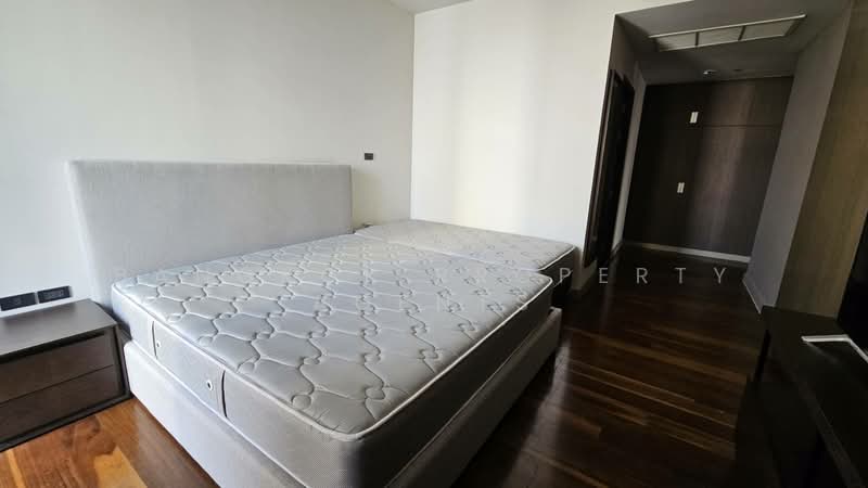 Piya Residence, Bangkok, Soi Sukhumvit 28-30, Khong Tan, Khlong Toei, Bangkok, 3 Bedrooms, 162 sqm, Condo For Rent, by BANGKOK PROPERTY AGENTS, 500255790 - DDproperty.com