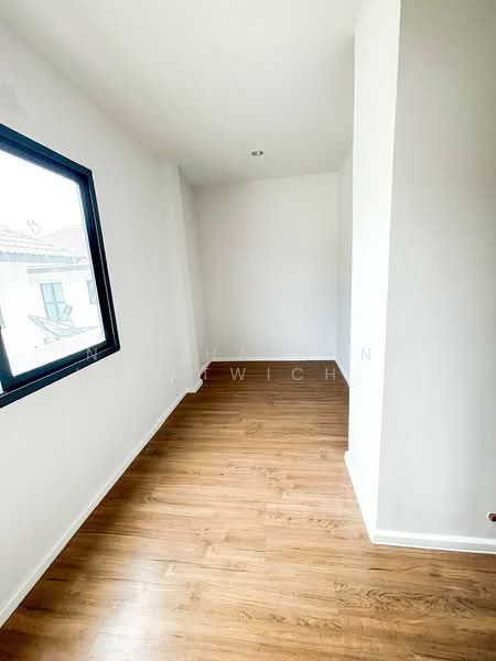 Baan Klang Muang The Edition Sathorn-Suksawat, Bangkok, Soi Suksawat 64, Bangmot, Thung Khru, Bangkok, 4 Bedrooms, 325 sqm, Townhouse For Sale, by Nitchakarn  Wanitwichakornkit , 500255804 - DDproperty.com