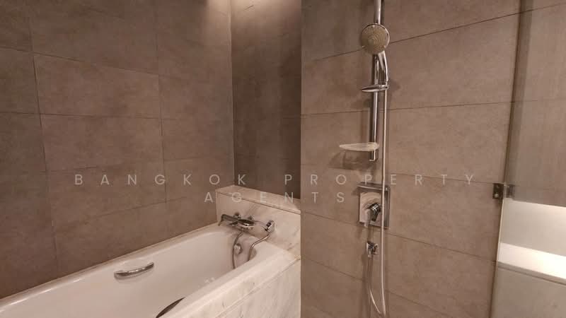 Piya Residence, Bangkok, Soi Sukhumvit 28-30, Khong Tan, Khlong Toei, Bangkok, 2 Bedrooms, 112 sqm, Condo For Rent, by BANGKOK PROPERTY AGENTS, 500255813 - DDproperty.com