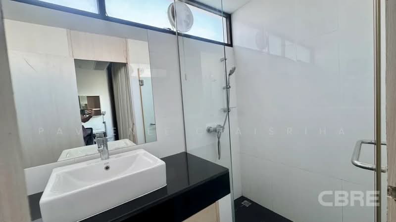 City Lakes Tower, Bangkok, Soi Sukhumvit 16, Khlong Toei, Khlong Toei, Bangkok, 3 Bedrooms, 342 sqm, Condo For Sale, by Paveenee Chaisriha, 500255829 - DDproperty.com