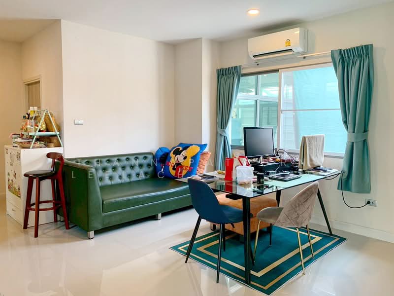 Perfect Place Rama 9-Krungthep Kreetha, Bangkok, Srinakarin - Rom Klao Road, Khlong Song Ton Nun, Lat Krabang, Bangkok, 4 Bedrooms, 175 sqm, Single Detached House For Rent, by Thannapatsorn Leelacherdchai, 500255830 - DDproperty.com