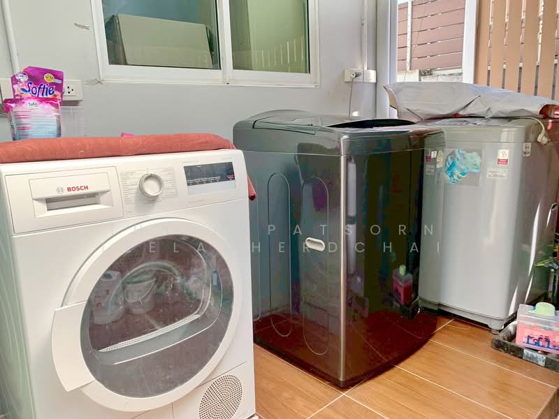 Perfect Place Rama 9-Krungthep Kreetha, Bangkok, Srinakarin - Rom Klao Road, Khlong Song Ton Nun, Lat Krabang, Bangkok, 4 Bedrooms, 175 sqm, Single Detached House For Rent, by Thannapatsorn Leelacherdchai, 500255830 - DDproperty.com