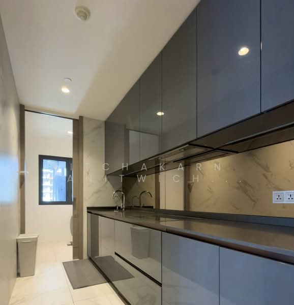 The Estelle Phrom Phong, Bangkok, 131 Soi Sukhumvit 26, Khong Tan, Khlong Toei, Bangkok, 2 Bedrooms, 144 sqm, Condo For Rent, by Nitchakarn  Wanitwichakornkit , 500255839 - DDproperty.com