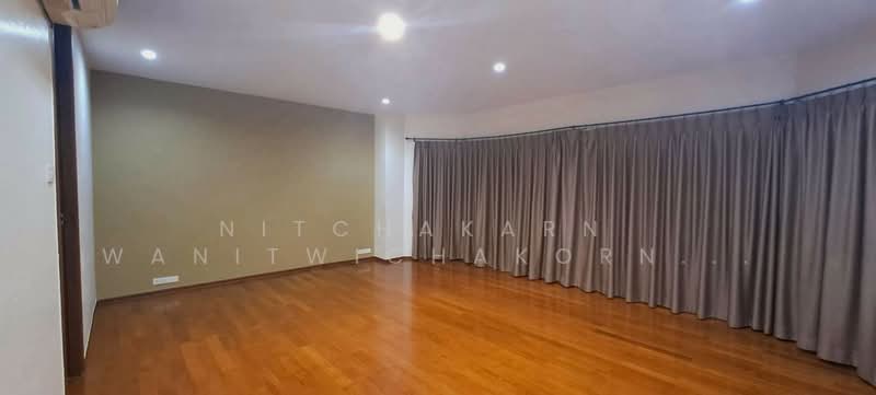 undefined, Bangkok, Phra Kanong Nua, Watthana, Bangkok, 4 Bedrooms, 450 sqm, Townhouse For Rent, by Nitchakarn  Wanitwichakornkit , 500255866 - DDproperty.com