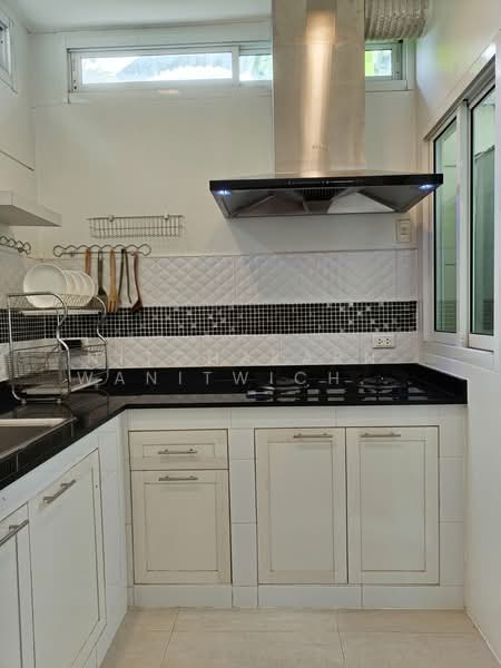 undefined, Bangkok, Nuan Chan, Bueng Kum, Bangkok, 3 Bedrooms, 180 sqm, Townhouse For Sale, by Nitchakarn  Wanitwichakornkit , 500255869 - DDproperty.com