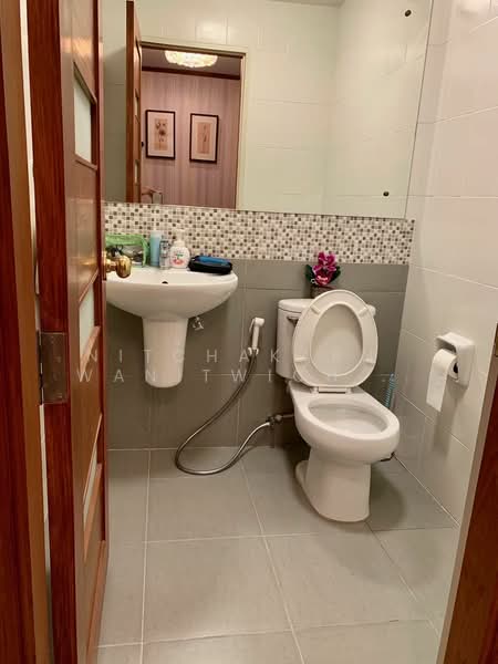 undefined, Bangkok, Nuan Chan, Bueng Kum, Bangkok, 3 Bedrooms, 300 sqm, Townhouse For Sale, by Nitchakarn  Wanitwichakornkit , 500255873 - DDproperty.com