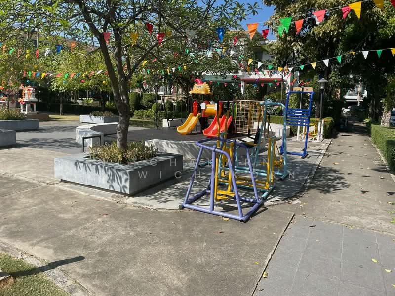 undefined, Bangkok, Nuan Chan, Bueng Kum, Bangkok, 3 Bedrooms, 300 sqm, Townhouse For Sale, by Nitchakarn  Wanitwichakornkit , 500255873 - DDproperty.com