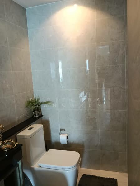 The Riviera Ocean Drive, Chon Buri (Pattaya), Jomtien Second Rd, Nong Pru, Bang Lamung (Pattaya), Chon Buri (Pattaya), 1 Bedroom, 50 sqm, Condo For Sale, by Supitsara  Sangarun, 500255910 - DDproperty.com