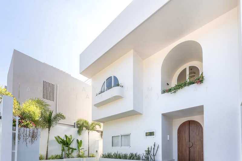 Modern 5 Bedroom Villa in Rawai Phuket, Phuket, Rawai, Muang Phuket, Phuket, 5 Bedrooms, 590 sqm, Villa For Sale, by Apichaya Jamjarat (Amanda), 500255914 - DDproperty.com