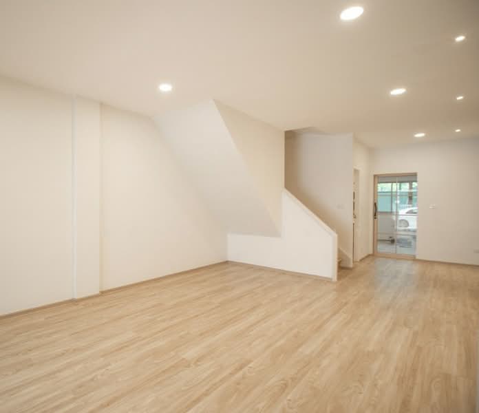 3-storey townhouse for sale, 20.5 sq.w., Sintavee Village 8, Rama 2, fully renovated, Bangkok, Bangmot, Chom Thong, Bangkok, 3 Bedrooms, 244 sqm, Townhouse For Sale, by อนันต์ อัมรินทร์, 500255923 - DDproperty.com