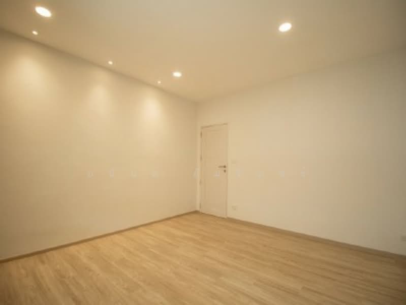 3-storey townhouse for sale, 20.5 sq.w., Sintavee Village 8, Rama 2, fully renovated, Bangkok, Bangmot, Chom Thong, Bangkok, 3 Bedrooms, 244 sqm, Townhouse For Sale, by อนันต์ อัมรินทร์, 500255923 - DDproperty.com