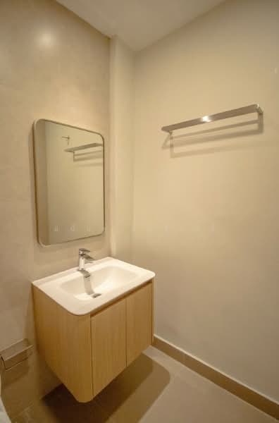 ขายทาวน์เฮาส์ 3 ชั้น 20.5 ตร.ว. หมู่บ้านสินทวี 8 พระราม 2 รีโนเวทใหม่ทั้งหมด, กรุงเทพ, บางมด, จอมทอง, กรุงเทพ, 244 ตร.ม., ทาวน์เฮ้าส์ ขาย, โดย อนันต์ อัมรินทร์, 500255923 - DDproperty.com