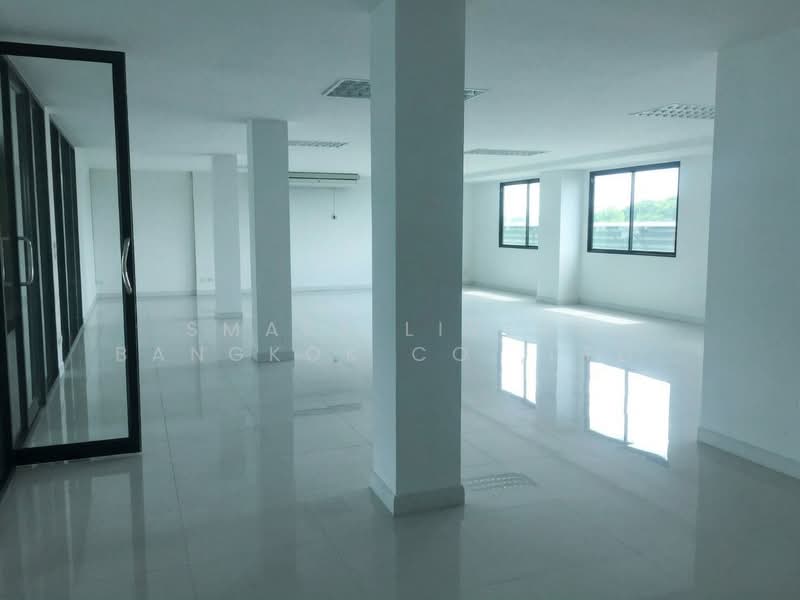 For Sale - Tan Amphai Building at khubon 29, Bangkok