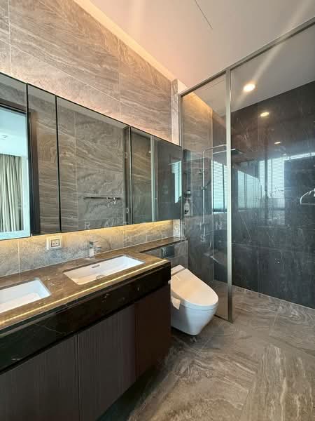 The Esse Sukhumvit 36, Bangkok, Soi Sukhumvit 36, Sukhumvit Road, Phra Kanong, Khlong Toei, Bangkok, 2 Bedrooms, 73 sqm, Condo For Rent, by Ratsarin Sirinipaspong, 500255930 - DDproperty.com