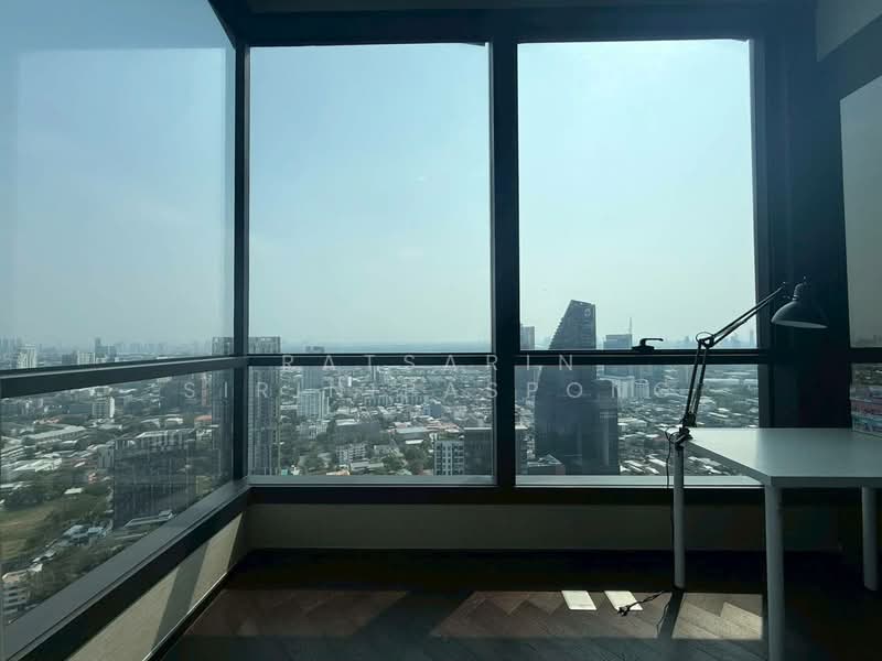 The Esse Sukhumvit 36, Bangkok, Soi Sukhumvit 36, Sukhumvit Road, Phra Kanong, Khlong Toei, Bangkok, 2 Bedrooms, 73 sqm, Condo For Rent, by Ratsarin Sirinipaspong, 500255930 - DDproperty.com