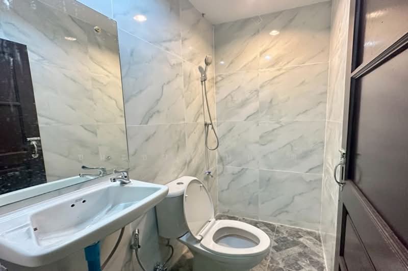 หมู่บ้านเกษราคลาสสิคโฮม, Bangkok, Khan Na Yao, Khan Na Yao, Bangkok, 4 Bedrooms, 76 sqm, Townhouse For Sale, by ชนะชาติ นนท์ตา, 500255937 - DDproperty.com