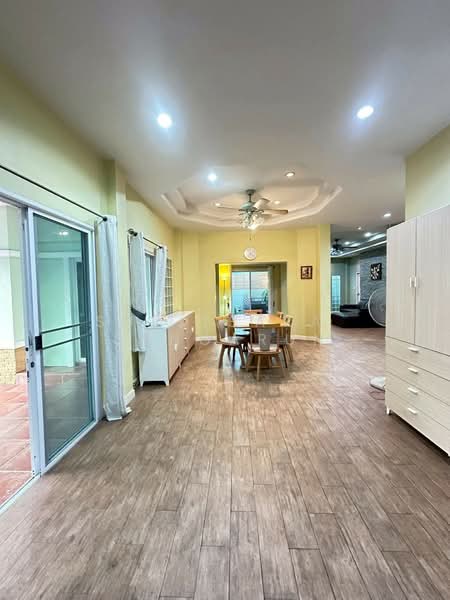 undefined, Chon Buri (Pattaya), Na Kloe, Bang Lamung (Pattaya), Chon Buri (Pattaya), 4 Bedrooms, 445 sqm, Villa For Rent, by Supitsara  Sangarun, 500255949 - DDproperty.com