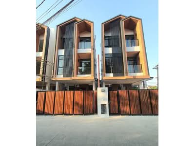 ขาย - Modern Life HOME @ ห้วยขวาง, กรุงเทพ