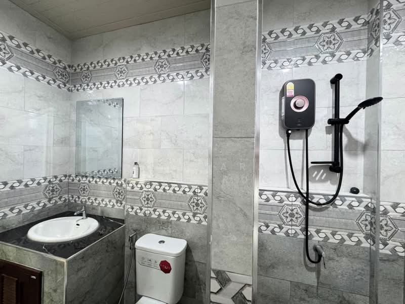 ให้เช่า - บ้าน 3-ห้องนอน, ชลบุรี