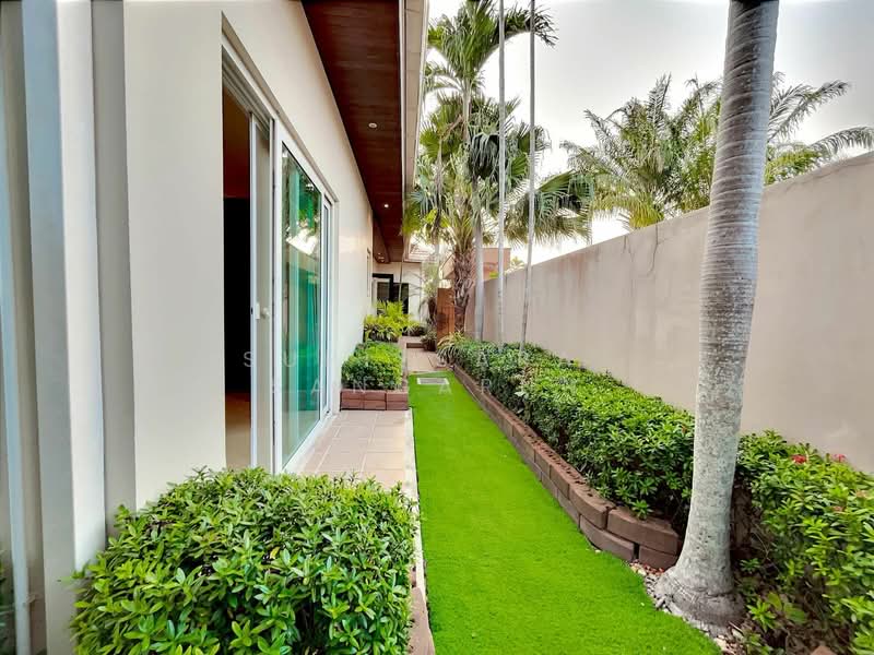 4-BR Villa, Chon Buri (Pattaya), Poong, Bang Lamung (Pattaya), Chon Buri (Pattaya), 4 Bedrooms, 222 sqm, Villa For Rent, by Supitsara  Sangarun, 500255962 - DDproperty.com